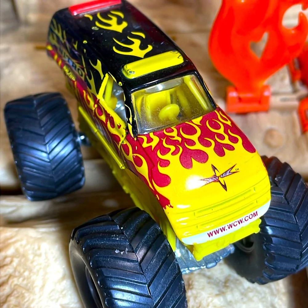 Mini Nitro Machine - Picture 2 of 3
